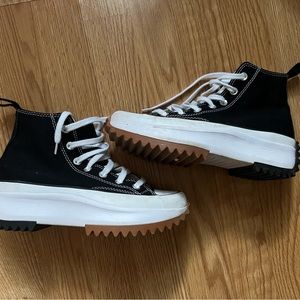 Converse run star hike